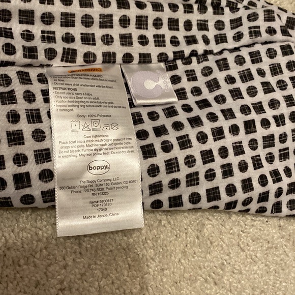NWOT Two Boppy Teething Scarves! - Picture 6 of 11